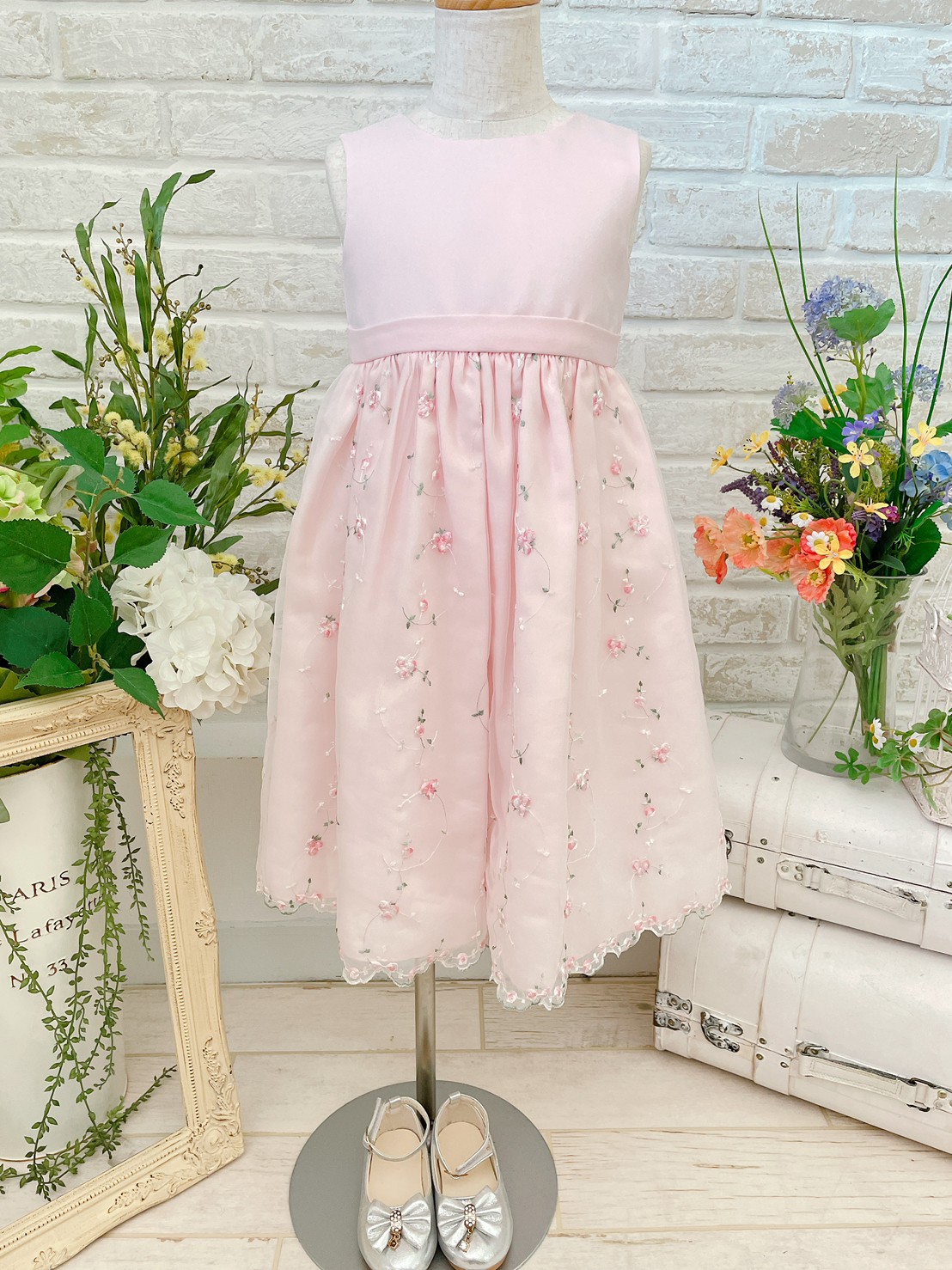 ベビーピンク花刺繍スカートキッズドレス【3/3T】【90～100㎝】