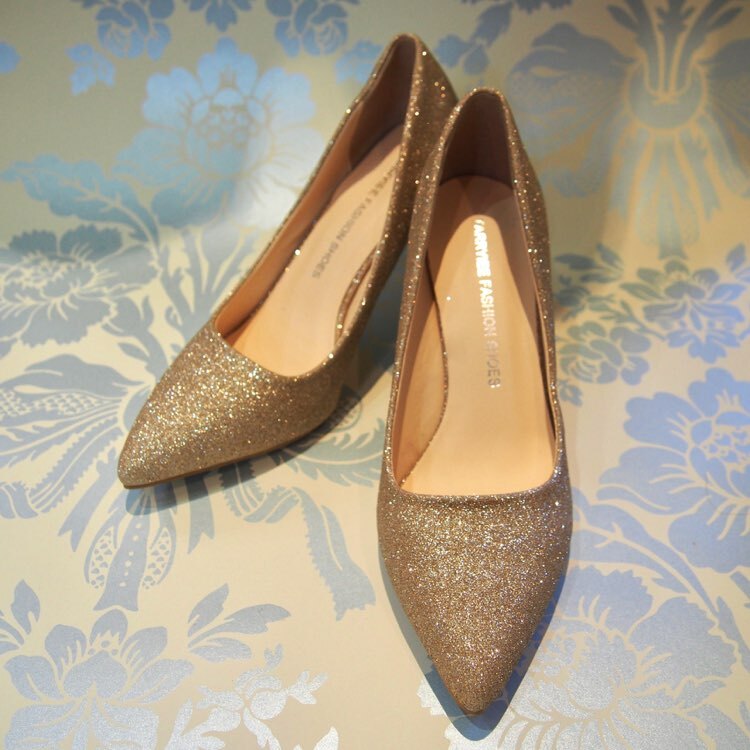 【パンプス】ゴールドラメポインテッドトゥパンプス /34（22cm相当）