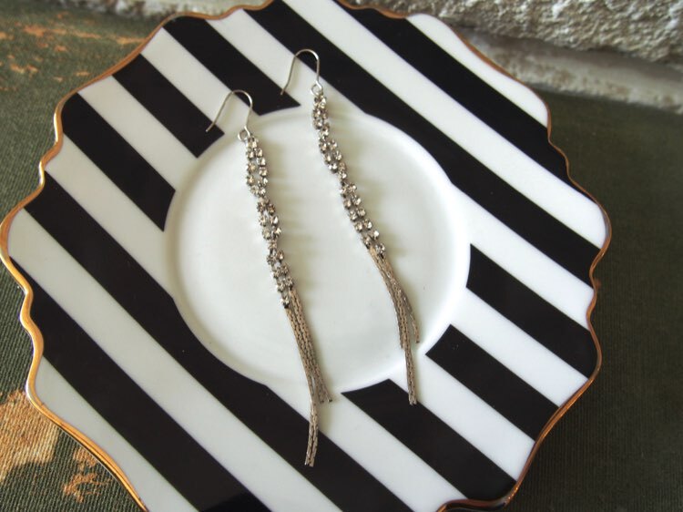 【ピアス】シルバー　ツイストフリンジ