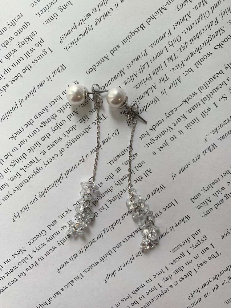 クリアビーズロングキャッチパールピアス