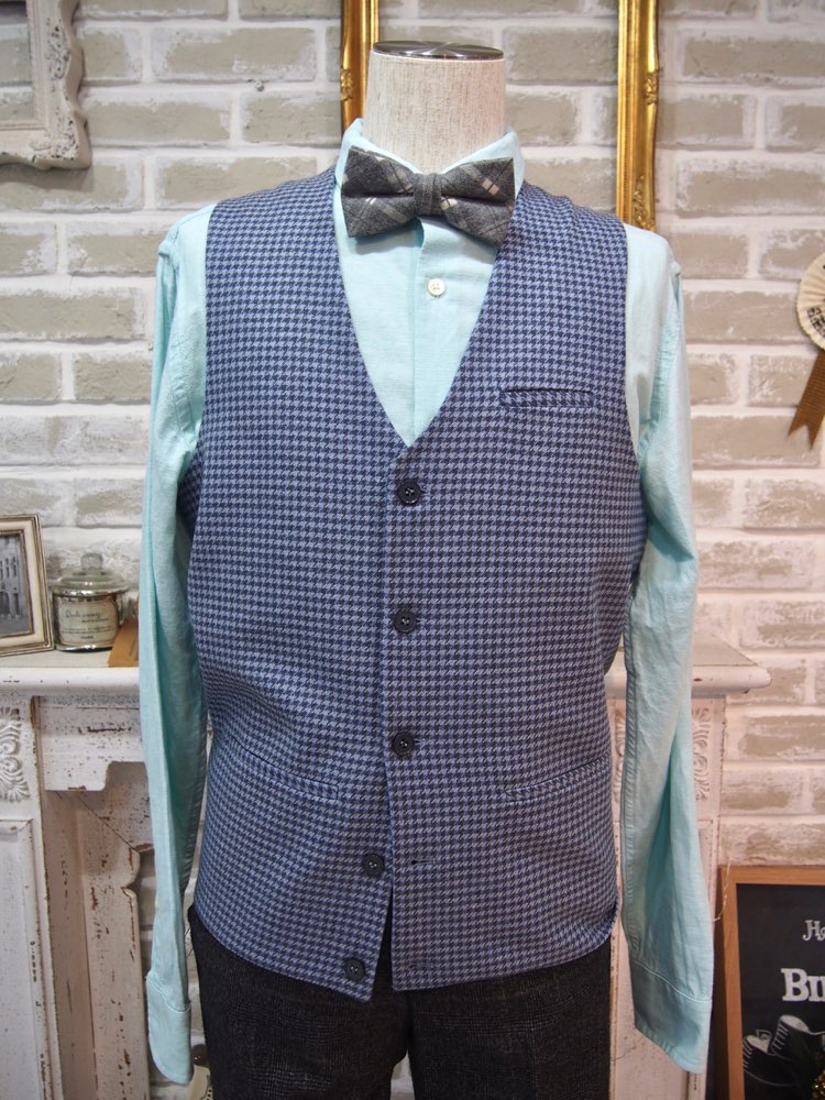 PALE BLUE HOUND TOOTH WOOL/40