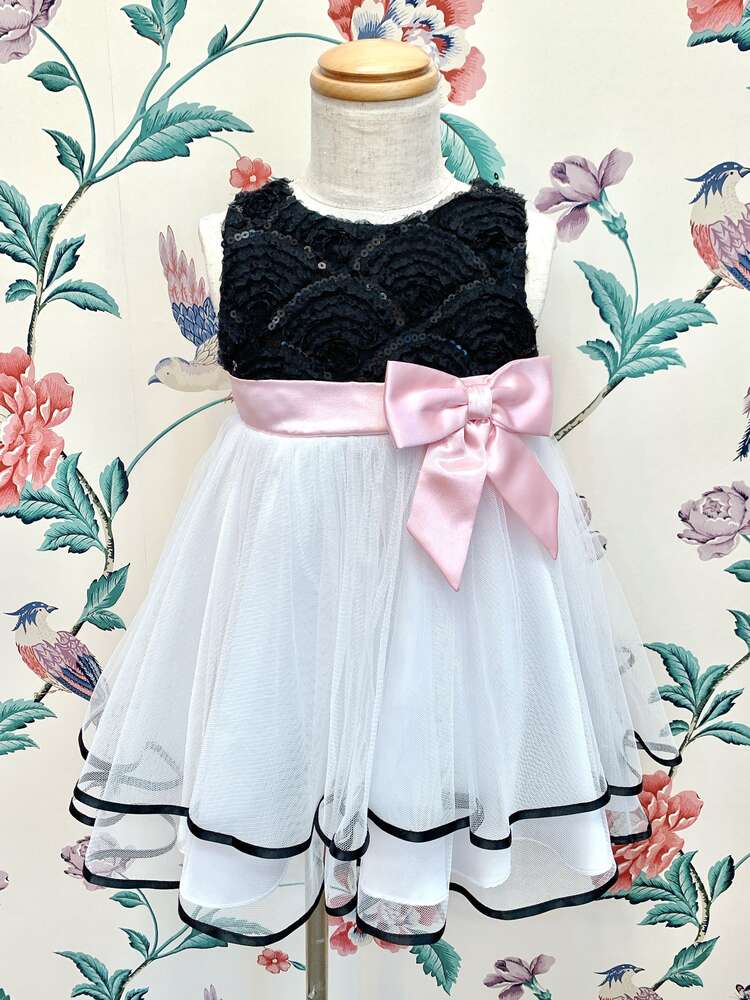 【キッズドレス】ブラック＆ホワイトバイカラードレス　80〜90cm