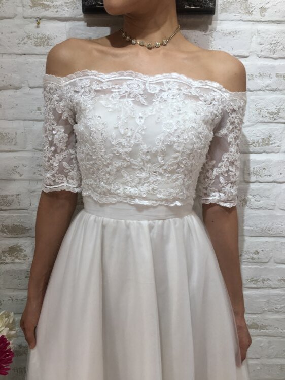 スパンコール付ホワイトウェディングオフショルボレロ（あみあげ）