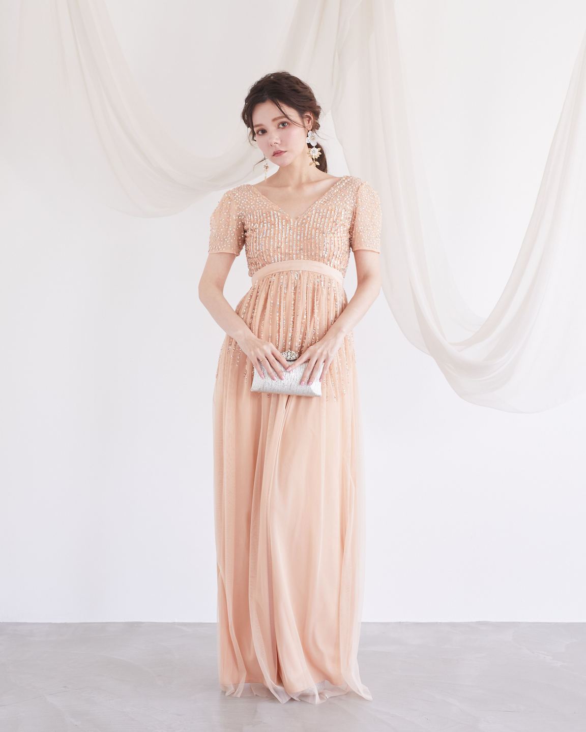 【パーティードレス】ピンクオレンジ　スパンコール　M