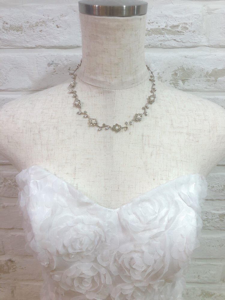 【ネックレス】シルバーフラワー　つたリーフ