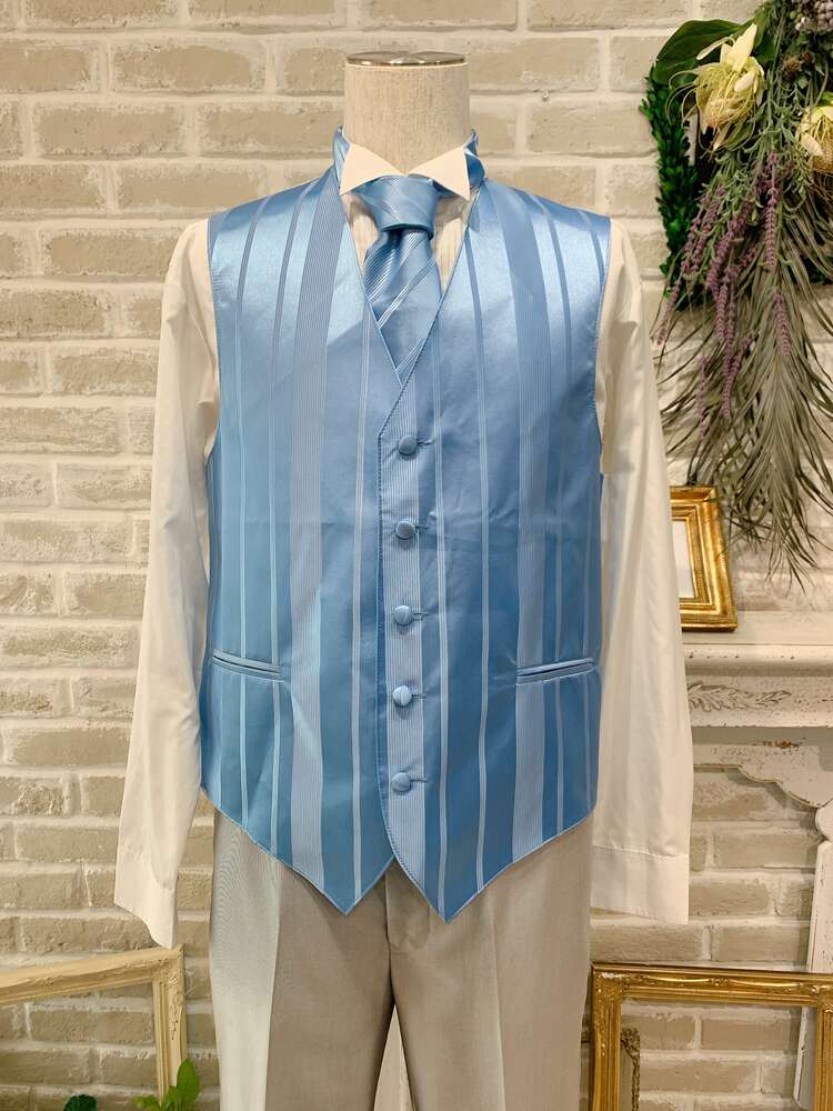 【ベスト単品】ライトブルー　サテンストライプ　L