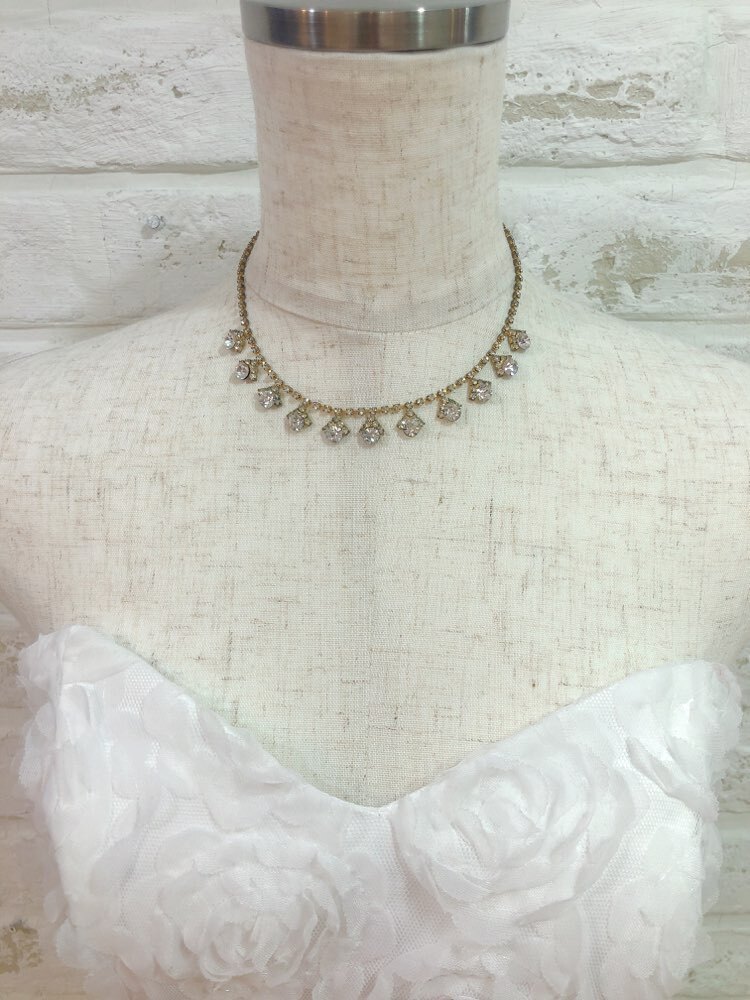 【ネックレス】ゴールド　ダイヤ11粒ぶらさがり