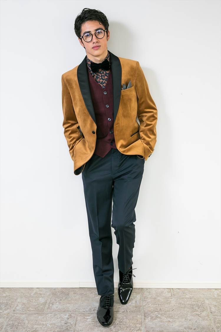 【ジャケット単品】ベロアキャメルブラウンMOSS LONDON　Mサイズ