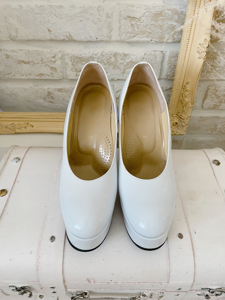 ★WD/white enamel pumps【前厚底3㎝/ヒール11.5㎝】24.5㎝