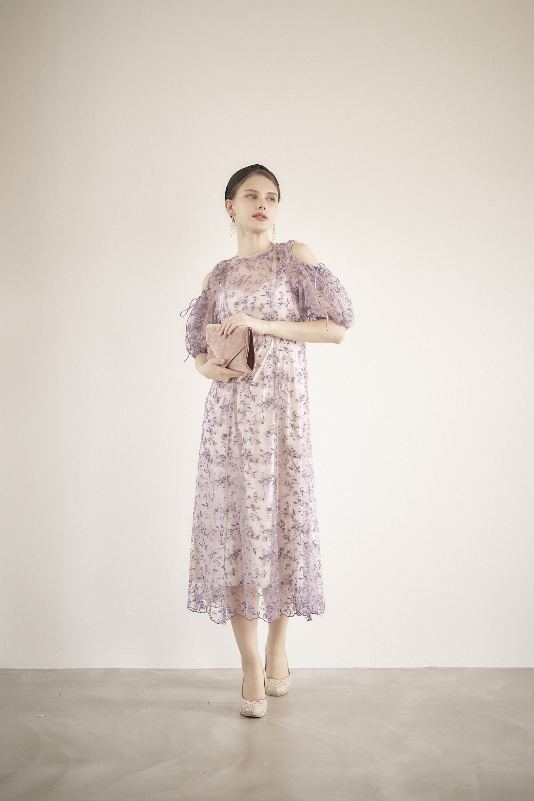 【ゲストドレス】LILYBROWN  ラベンダーフラワーシースルー　 sizeF M