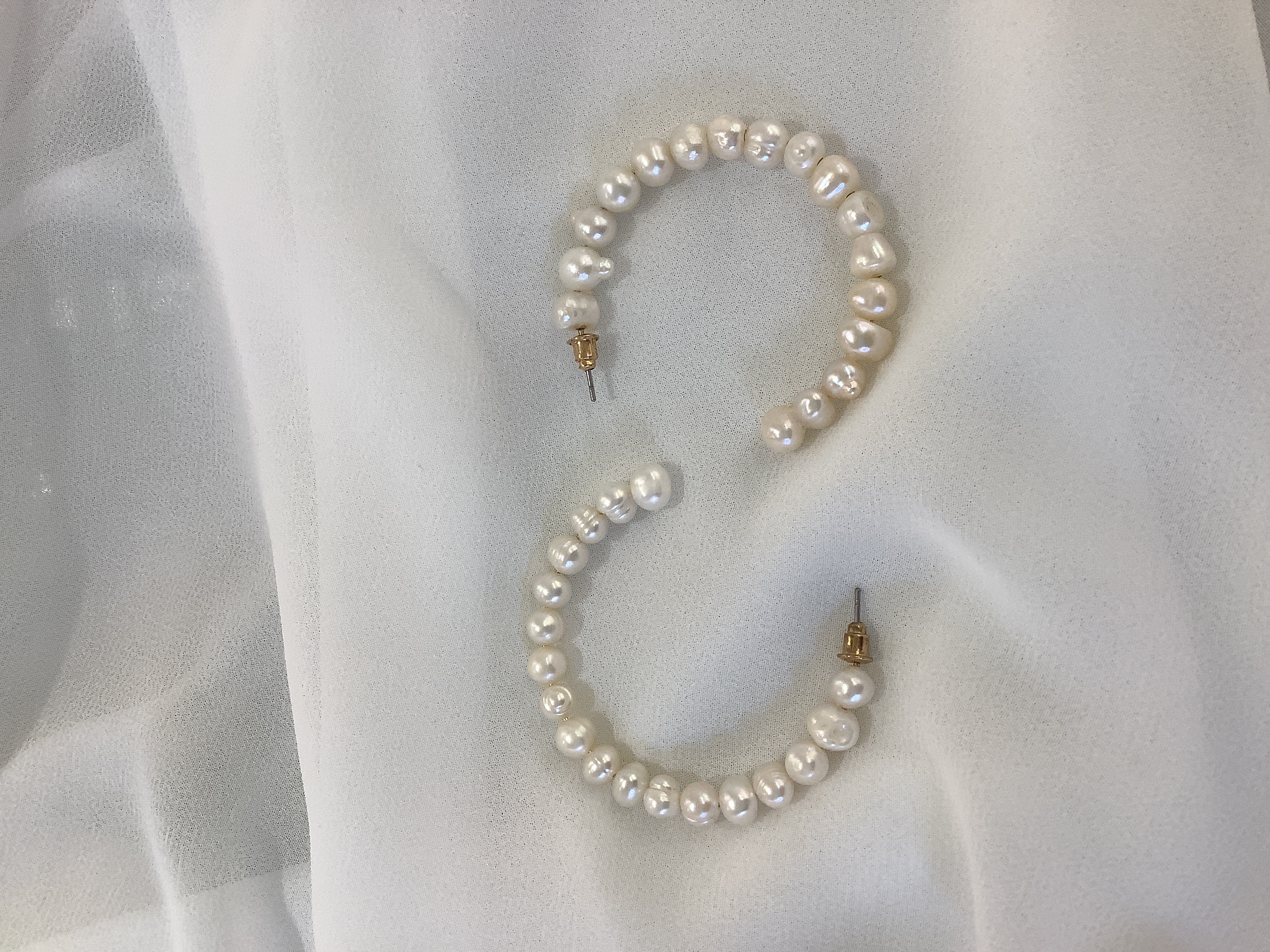 【ピアス】ホワイトパールリング　ピアス
