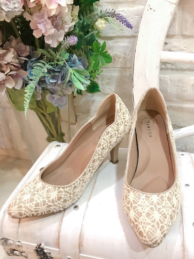 【パンプス】CLIMB ポインテッドトゥ総レースパンプス22.5㎝