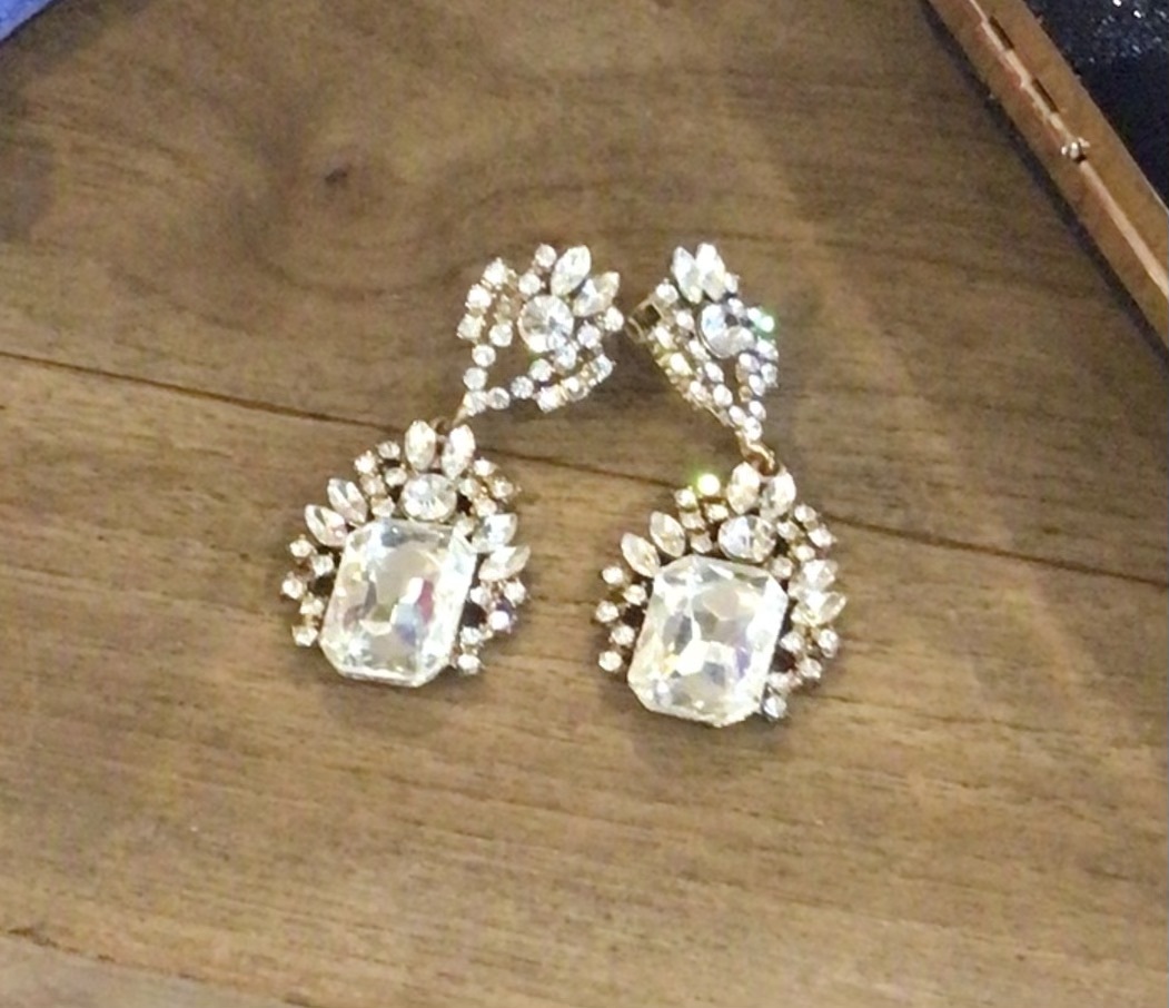 【ピアス】スクエア　ビジューゴールド