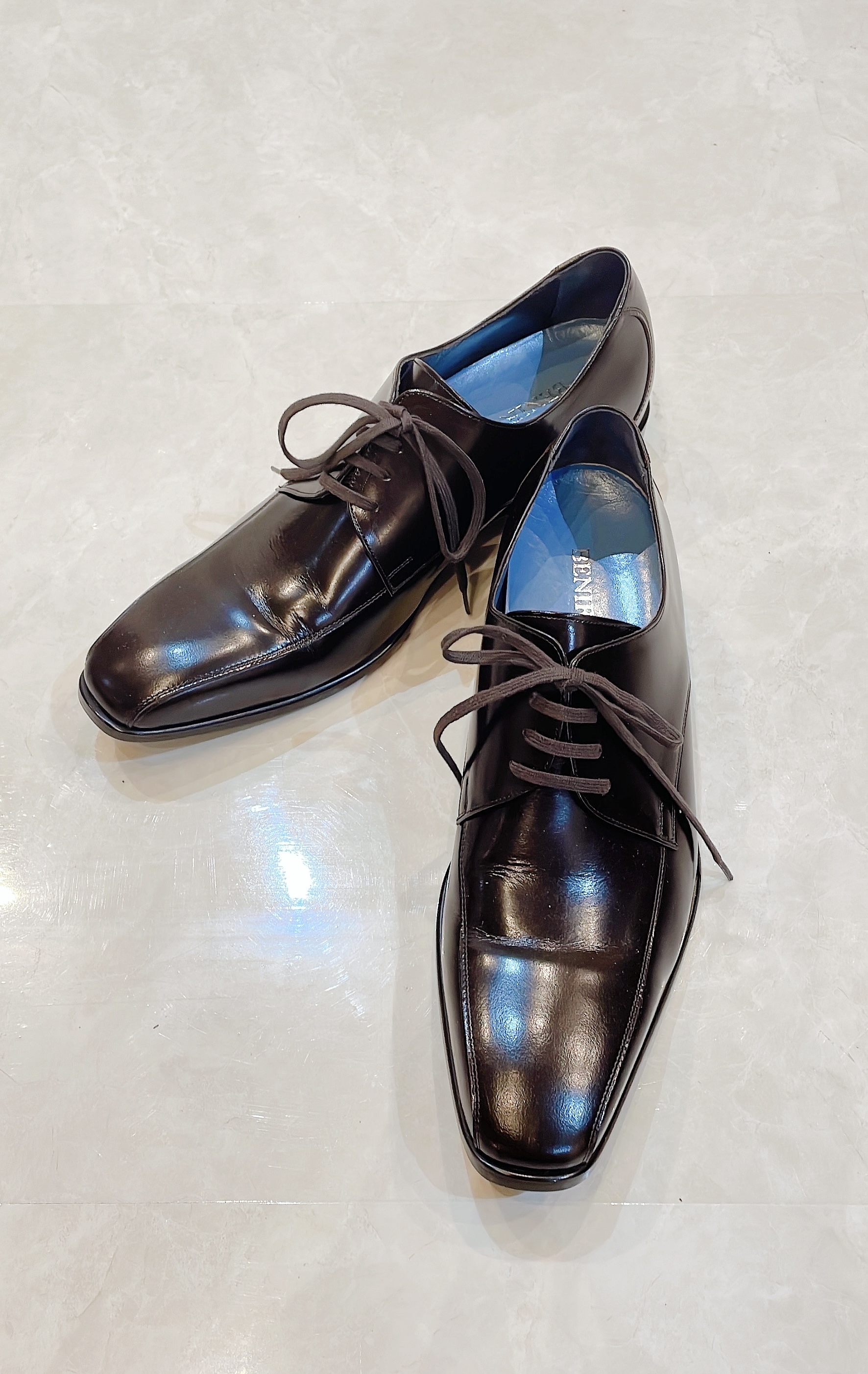 BENIR マットブラウン　25.5