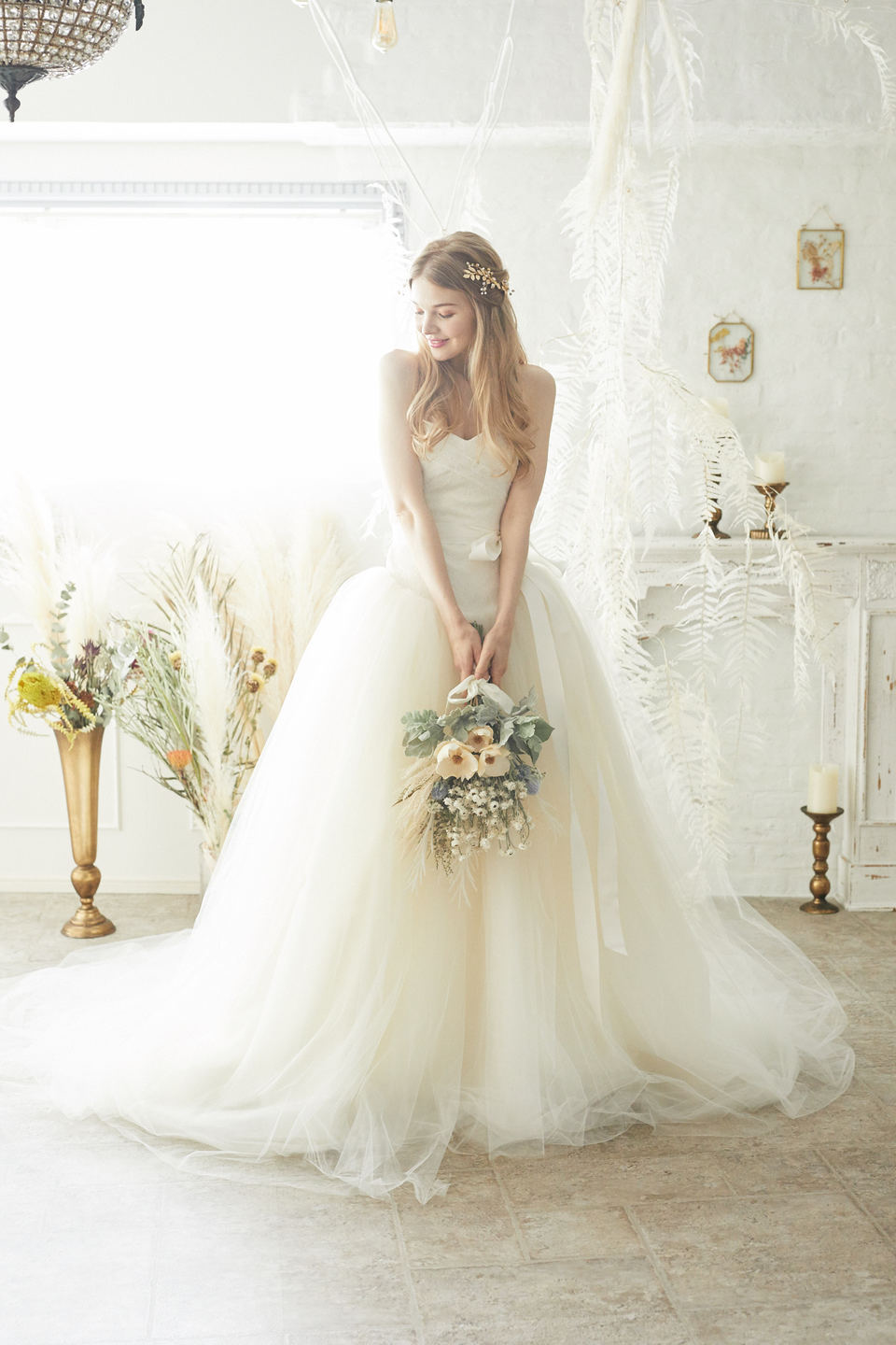 【ウェディングドレス】VERAWANG（ヴェラウォン）　バレリーナ　後ろくるみボタンタイプ　US2 7号