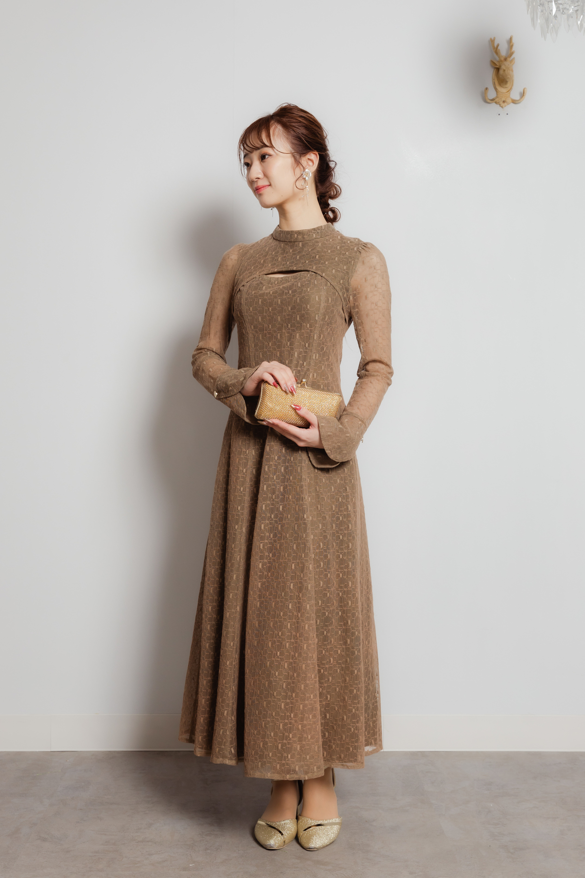 バックオープン幾何学レースドレス オリーブM