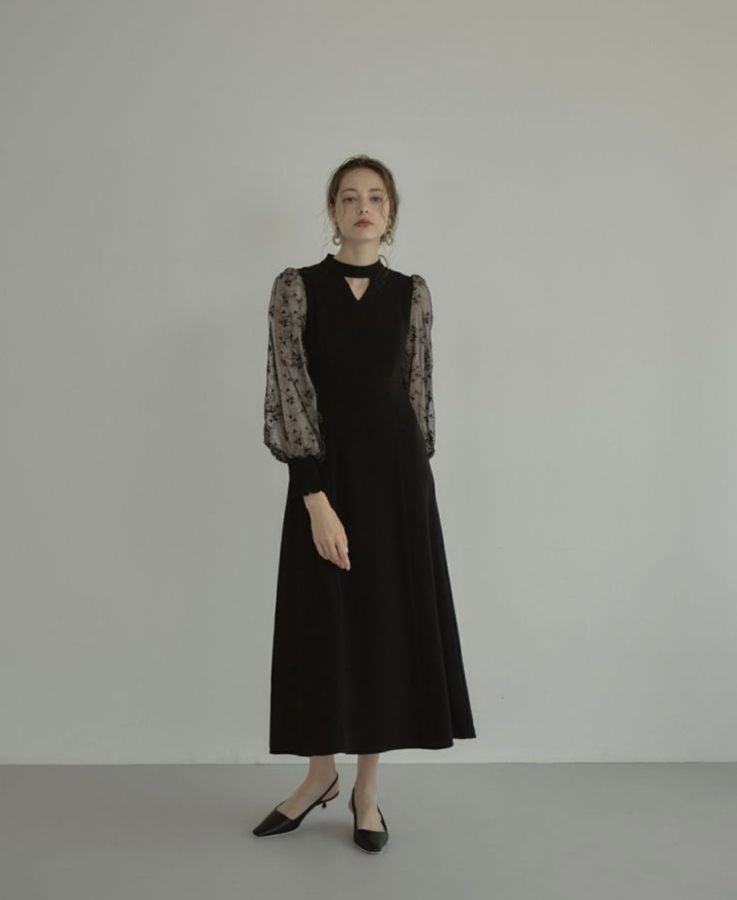 刺繍ロングスリーブドレス　ブラックL