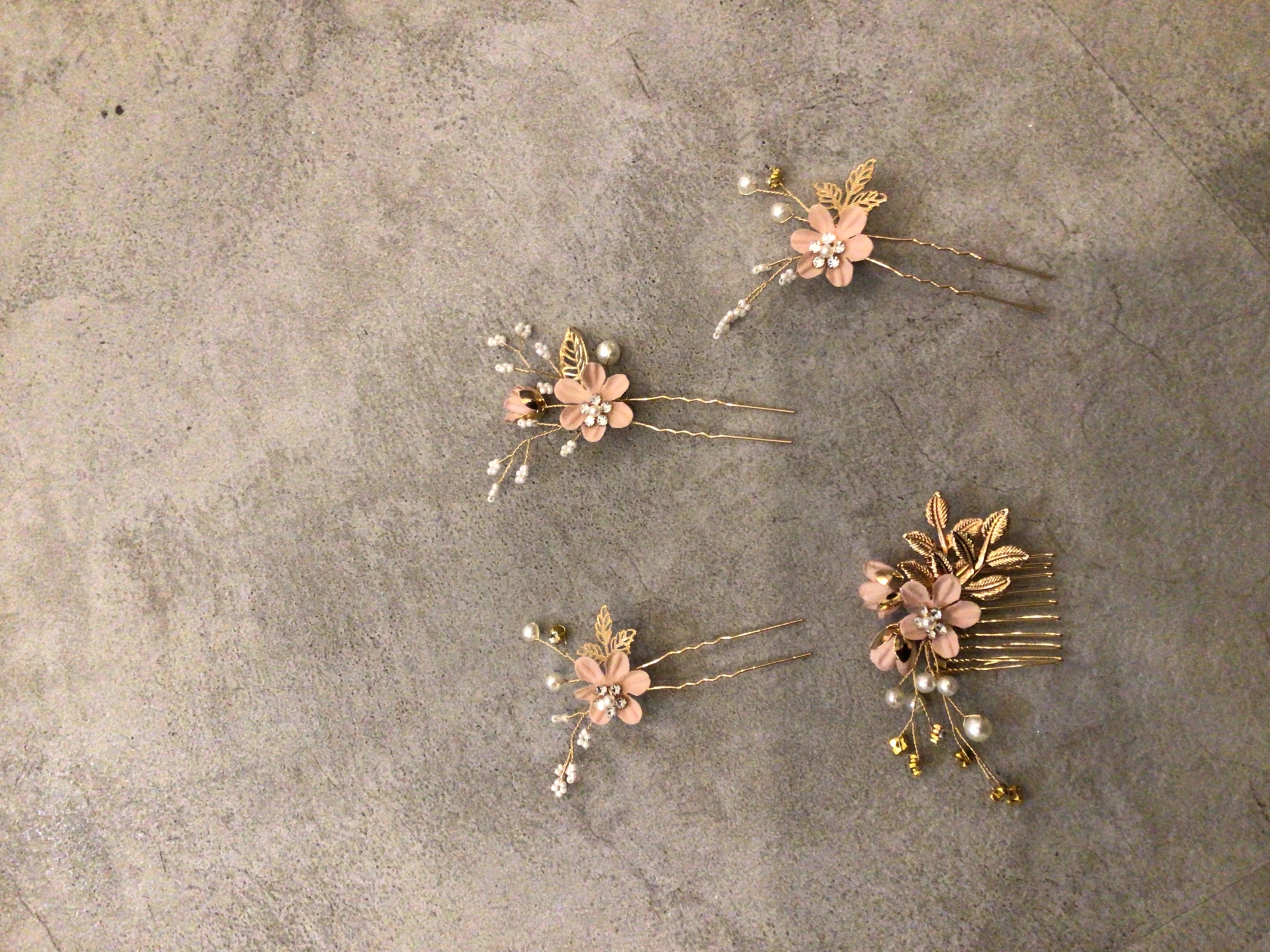 ピンクフラワー×小花パール　ヘッドピース4個入り