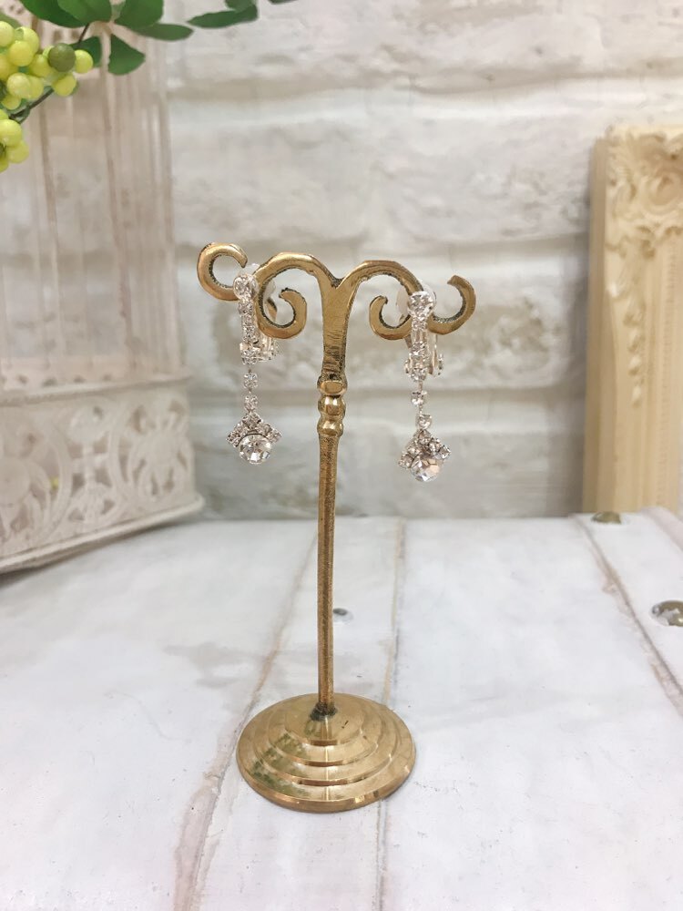 【イヤリング】シルバーダイヤ　短め垂れ下がり