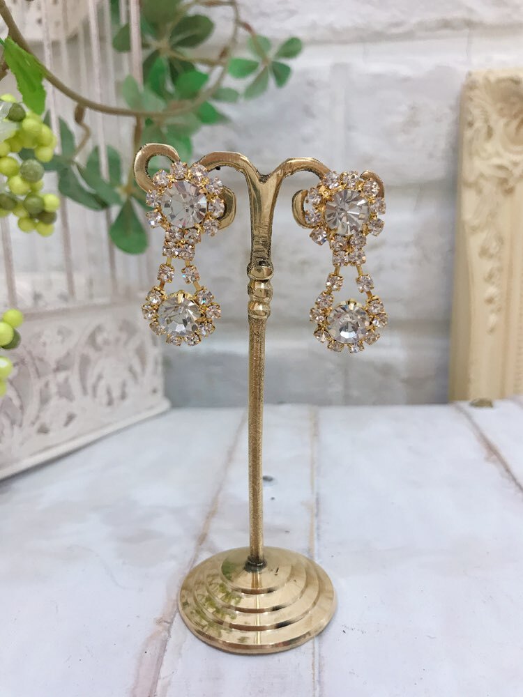 【イヤリング】8の字大粒ダイヤ