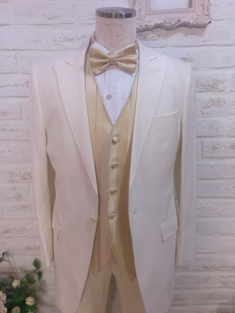 ♦️【ジャケット単品】DOLCE&GABBANA白ジャケットL