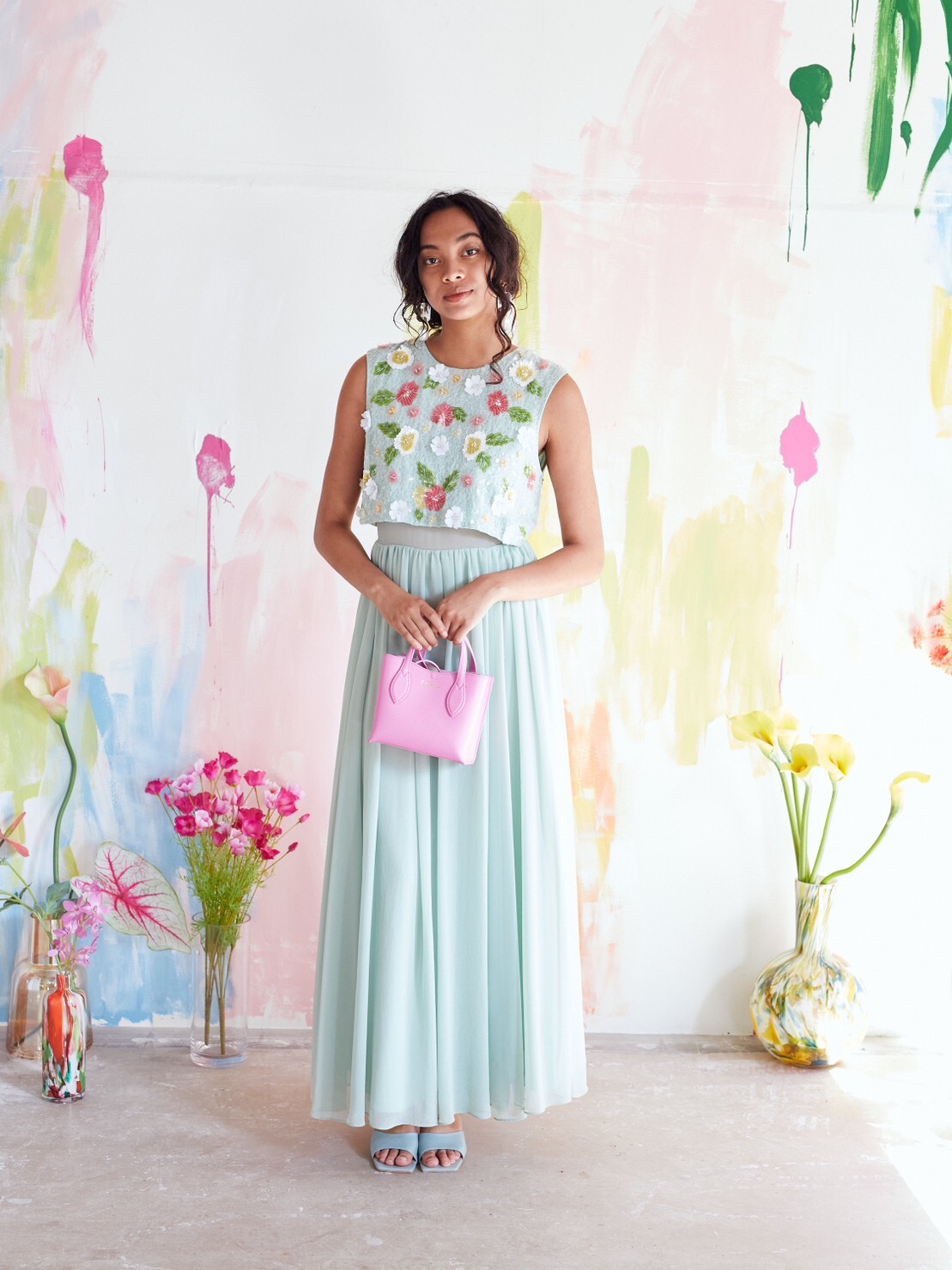 【パーティドレス】ミントグリーン胸元スパンコール花柄ロングドレス