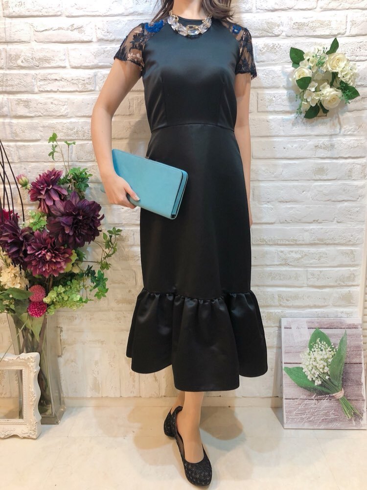 【ゲストドレス】ブラック　ショートスリーブ刺繍　マーメイド　M