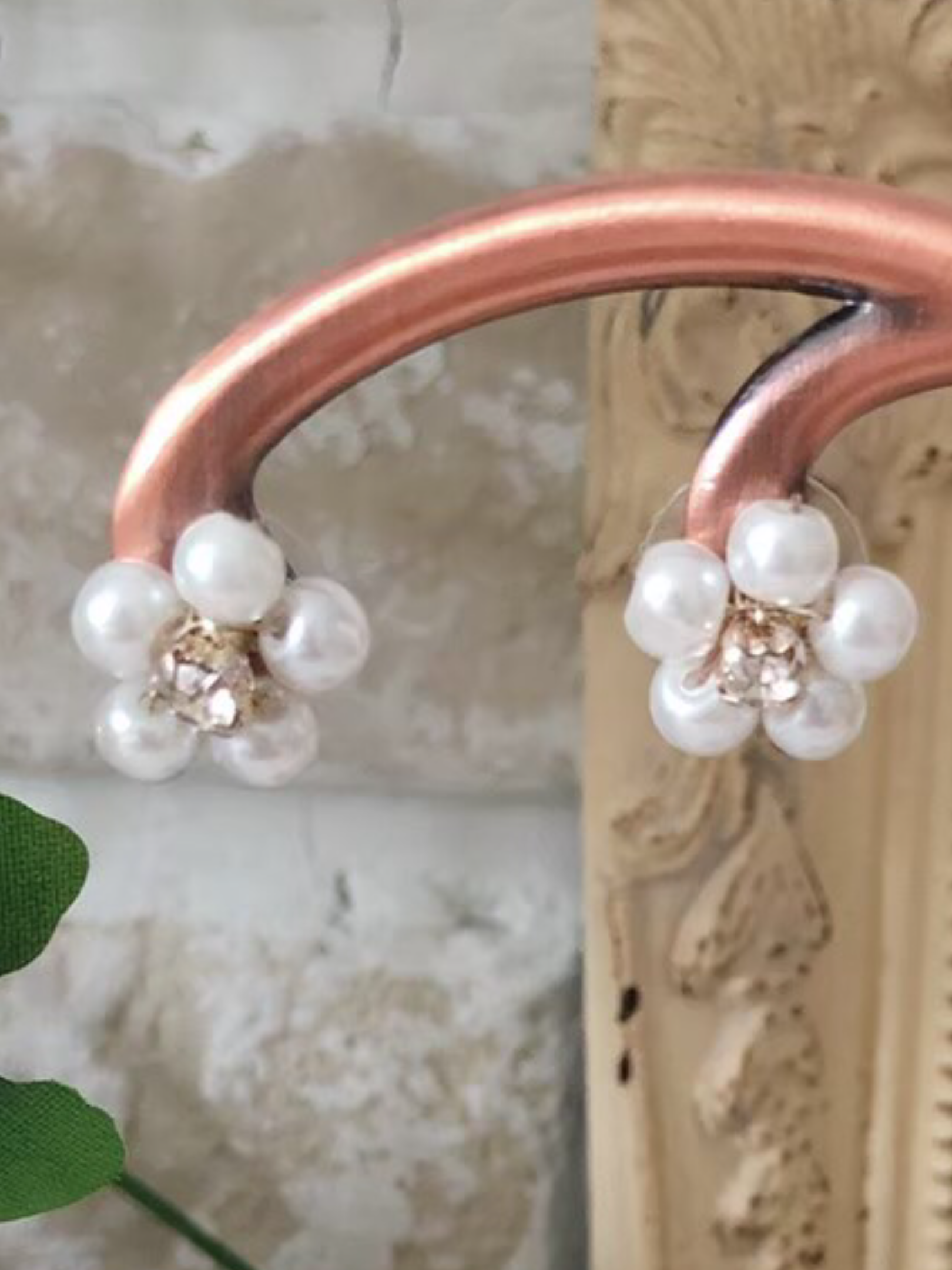 パール・お花デザインピアス