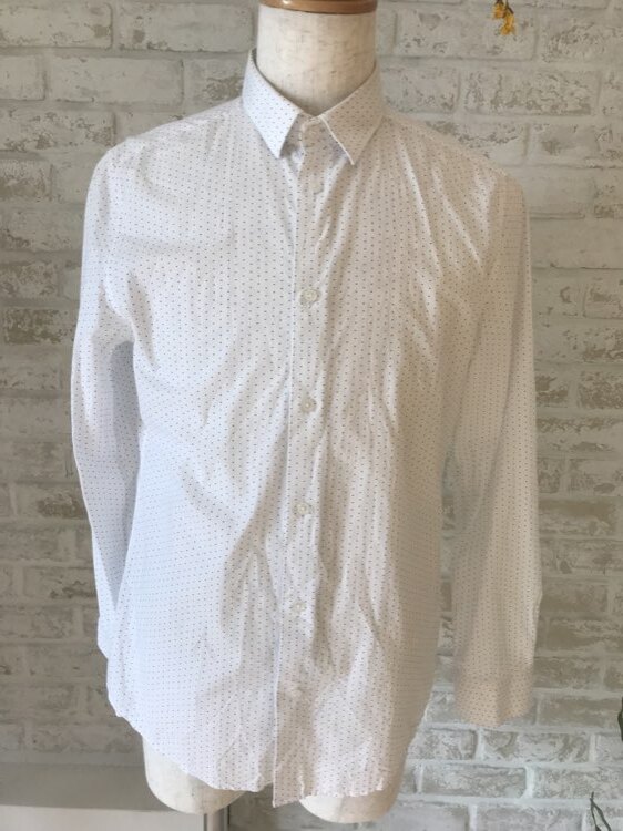 ホワイト水玉柄シャツ【M】